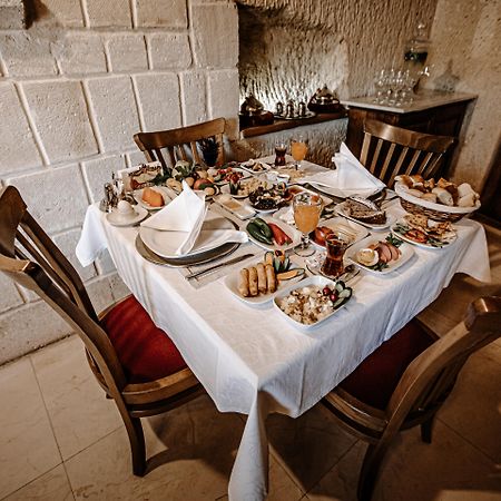 Tafoni Houses Cave Hotel Ortahisar Buitenkant foto