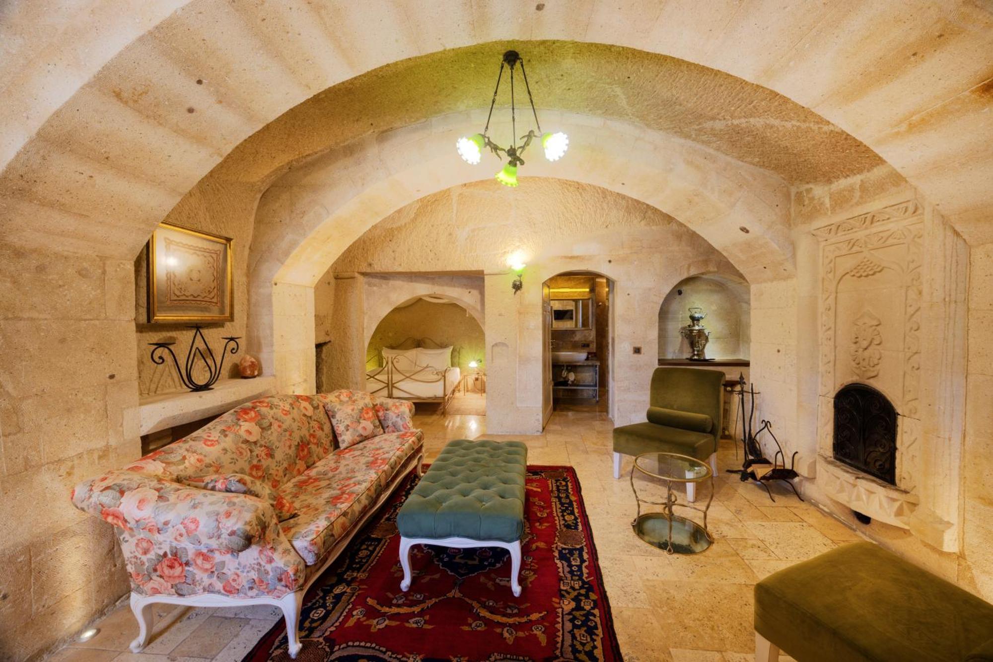 Tafoni Houses Cave Hotel Ortahisar Buitenkant foto
